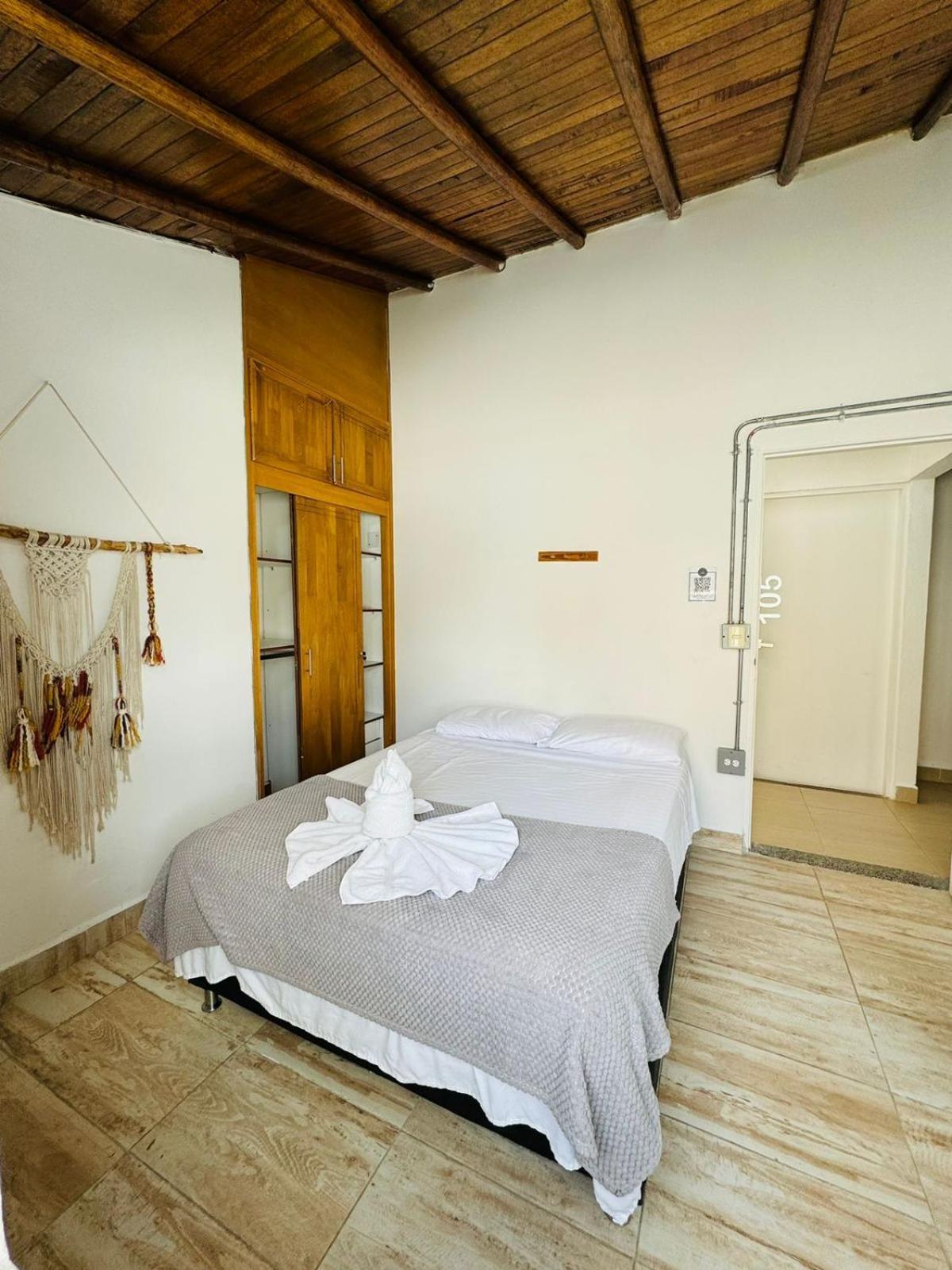 Hotel La Madriguera à Guatapé Extérieur photo