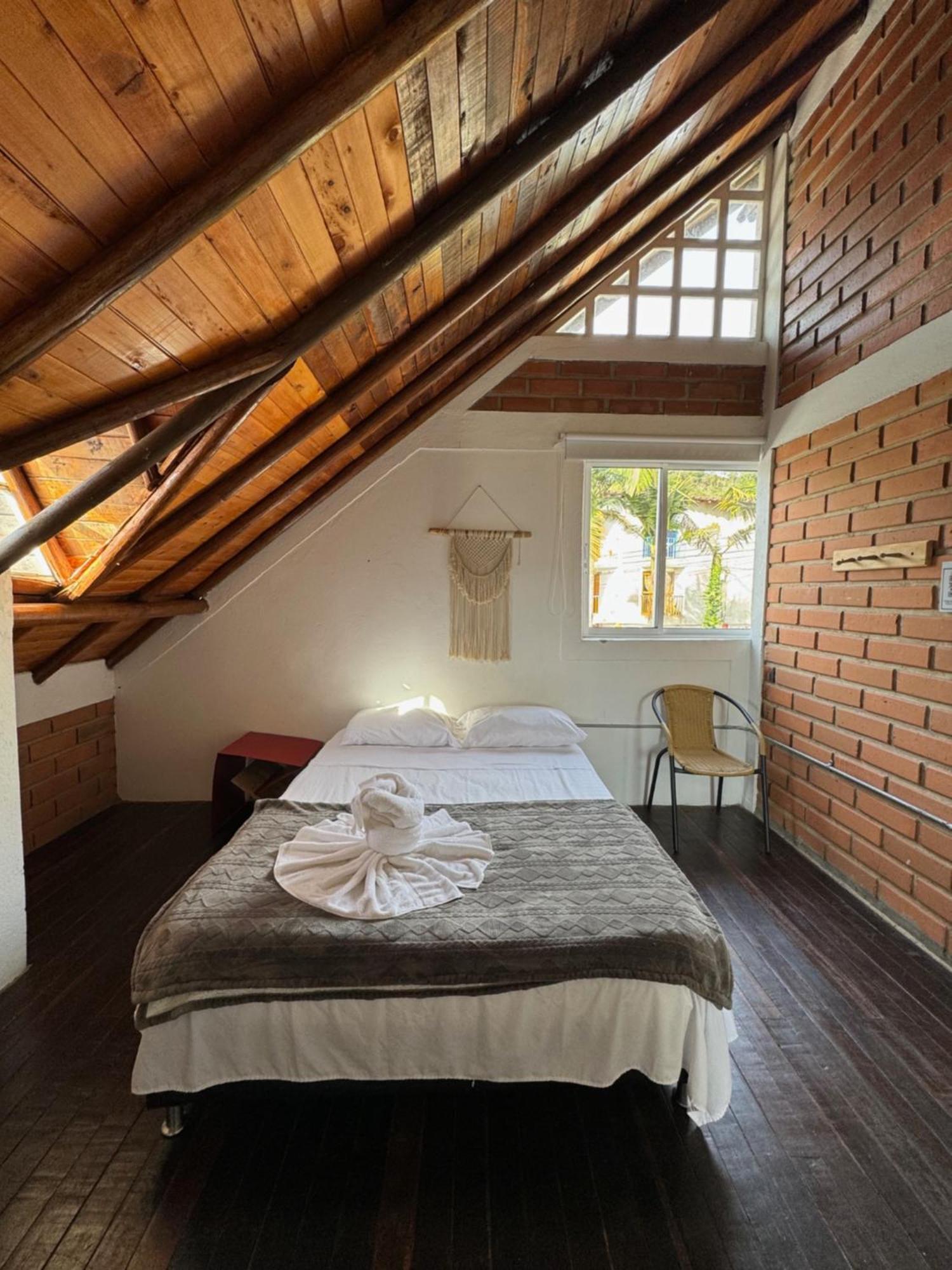 Hotel La Madriguera à Guatapé Extérieur photo
